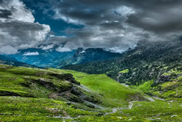 Dazzling Dalhousie Retreat